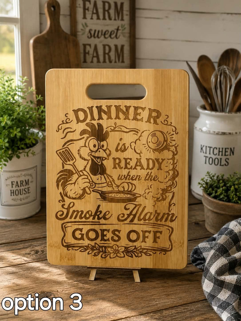 Funny Engraved Bamboo Chopping Board – “Dinner Is Ready When the Smoke Alarm Goes Off”